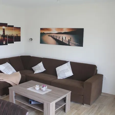 57 Apartment Schillig